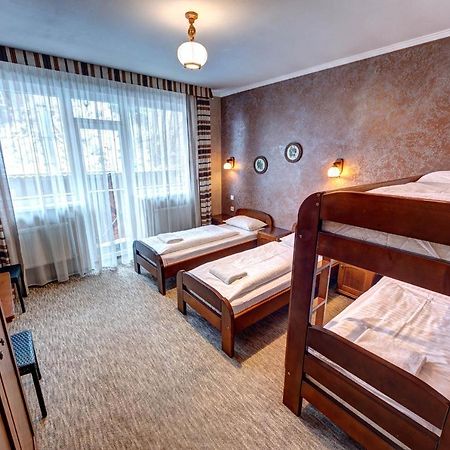 Hotel Gutsulia Bukovel Eksteriør billede