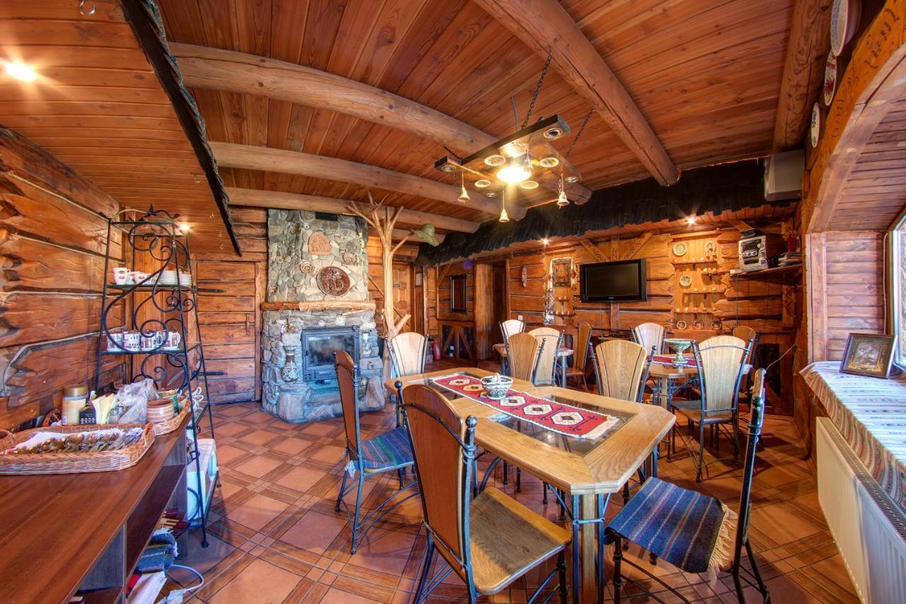 Hotel Gutsulia Bukovel Værelse billede