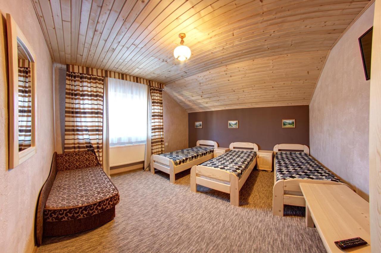 Hotel Gutsulia Bukovel Værelse billede