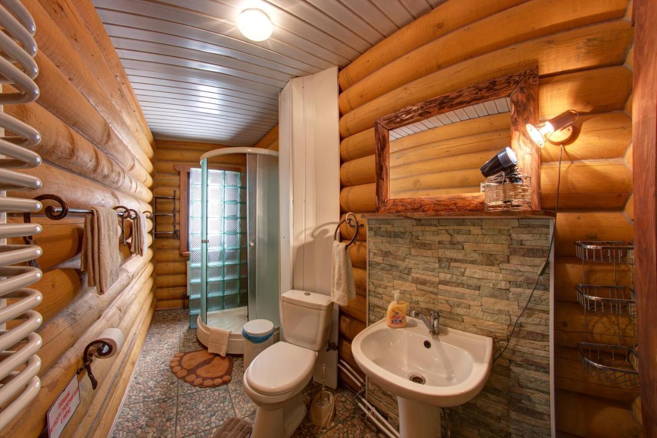 Hotel Gutsulia Bukovel Værelse billede