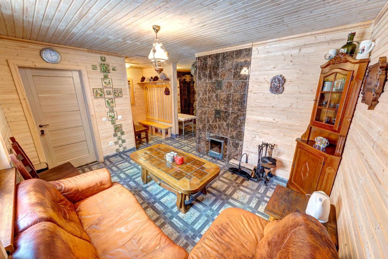 Hotel Gutsulia Bukovel Eksteriør billede